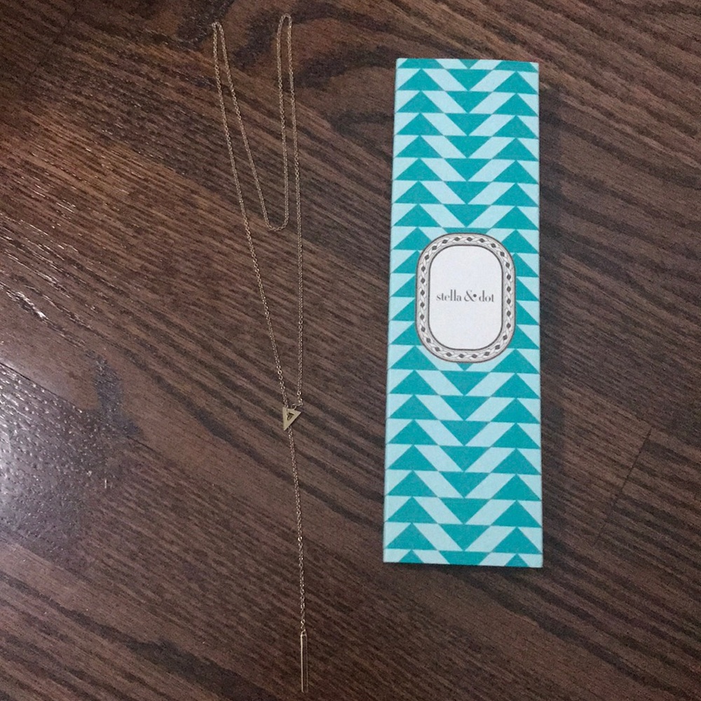 Stella & Dot Triangle Lariat Necklace